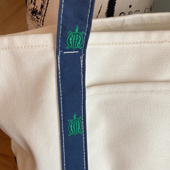 Canvas tote with large bag handles - Picture 4 of 5